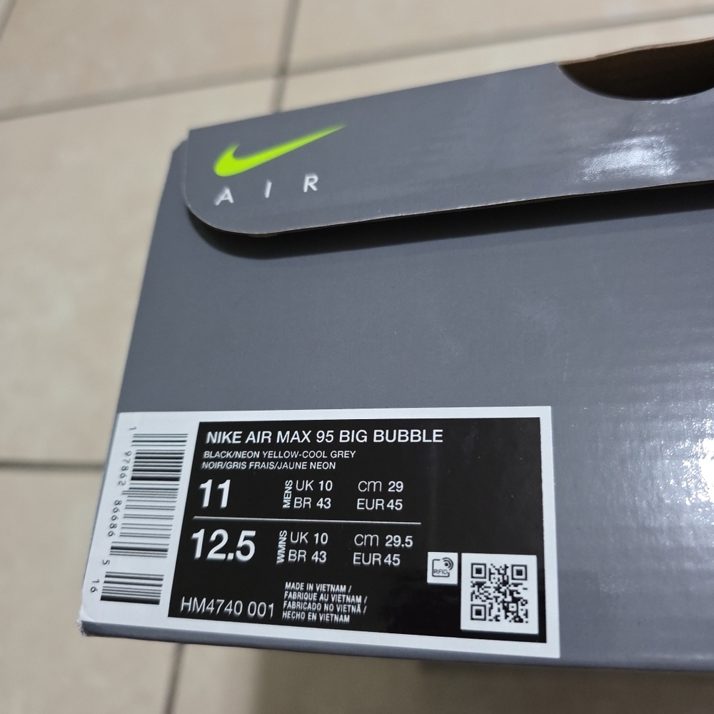 Nike Air Max 95 Big Bubble Box - Grey with Neon Yellow Swoosh
